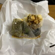 舞茸天むすととろろ昆布むすび