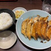 駅構内にある餃子の名店