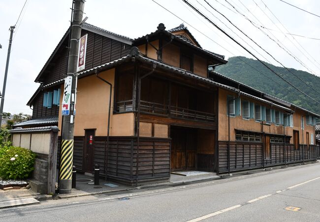 永楽館は、現存最古の芝居小屋です