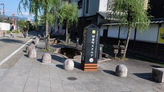 いかにも城下町風の観光エリアが作られています