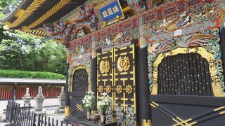 小振りながら見ごたえがある伊達政宗公の霊屋