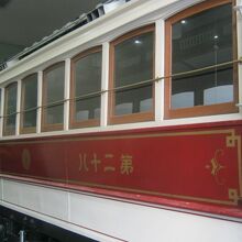 自動ドア内側から車両側面を撮るとこんな感じです