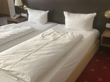 ホテル ヴァディアン 写真