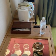 お茶、ポット等