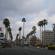 駅前の大通り