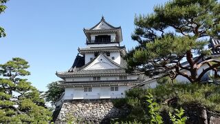 本丸御殿があります