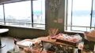 海の観えるパン屋さん <ワンこぱん;One-Copain>