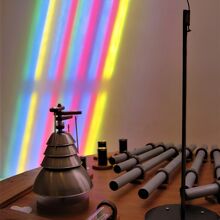 ホールの展示作品の一部。ホールから先は撮影禁止です。