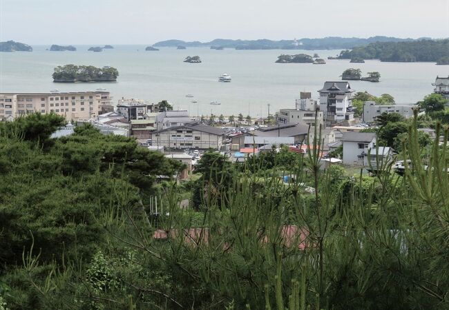松島四大観とは別に造られた、松島湾を見下ろす展望台