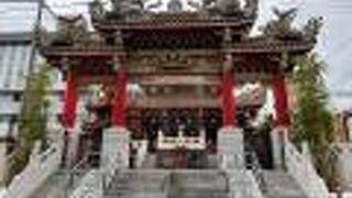 横浜中華街のシンボル