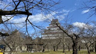 別名「鶴ヶ城」