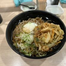 かき揚げ温玉蕎麦