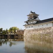 今の天守閣は昭和29年に建てられました。 つまりこの建物は戦後に出来たもの。