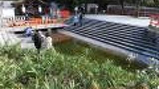 御手洗社（井上社 )は、みたらし団子の発祥