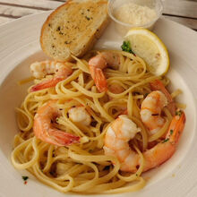 ガーリックシュリンプのパスタ