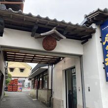 こちらが入り口