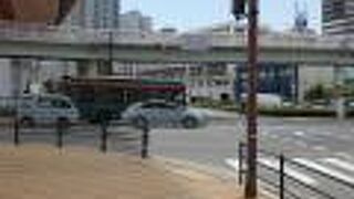 神戸観光に便利なレトロバス