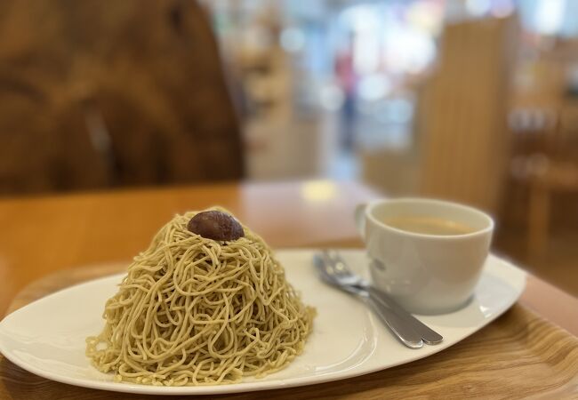 その場で作るモンブランがお薦め