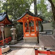 八坂神社 境内 「苦難を断ち切り 未来を切り開く 刃物神社」