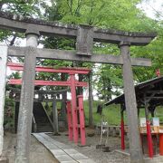 天守閣の近くにある小さな神社