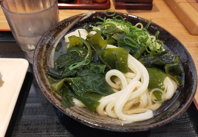 セルフうどん やま 南茨木店