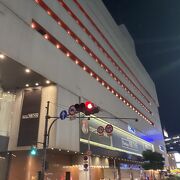 梅田最大級の映画館