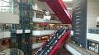 大規模な複合施設