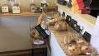 ドルフのパン 池田駅前店