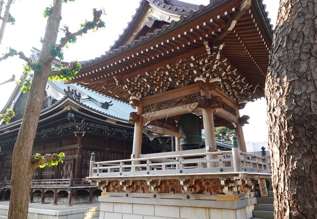 金沢駅近くの歴史あるお寺