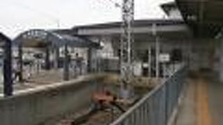 他の近鉄路線とは徒歩連絡です