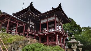 重要伝統的建造物群保存地区の高台にあるお寺