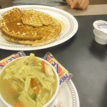 ファミレスのファストフードのようなスタイル