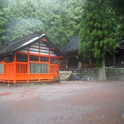 奈良井宿の端にある神社