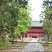 鳥居から岩木山が