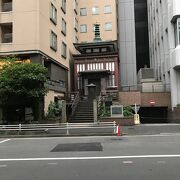 日本橋西河岸地蔵寺