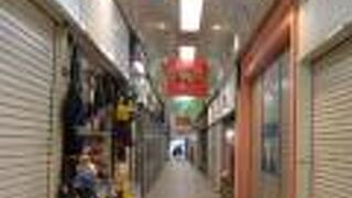 個性のある店が無くなった？…　～　三宮高架商店街・ピアザ神戸