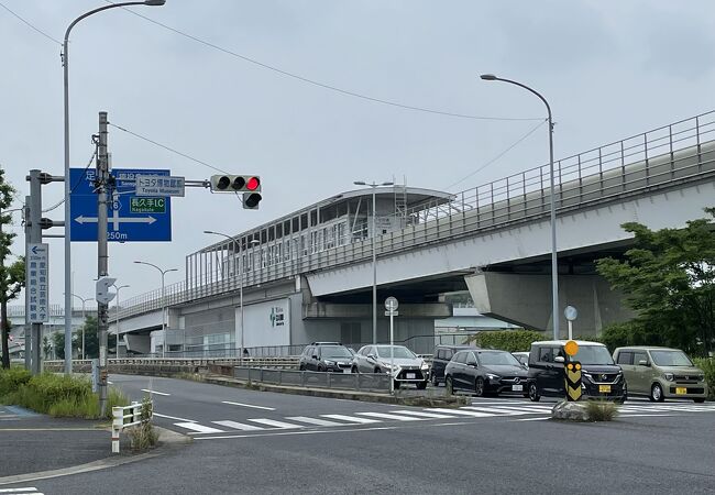 トヨタ博物館近く