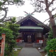 神社の周辺は工事中でした。