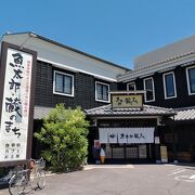 手っ取り早くお土産が買えます