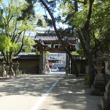 西宮神社南門