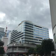 有楽町　駅前。