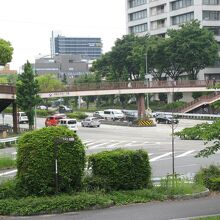 終点の三の丸1丁目交差点