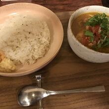 チキンカレー1000円
