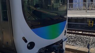 西所沢と西武球場前を結ぶ鉄道路線