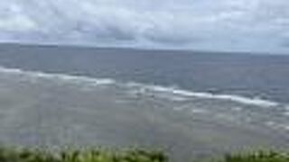 宮古ブルーを眺める展望台