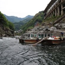 谷底観光！楽しいですよ！