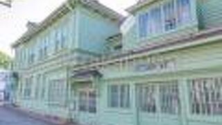 レトロな雰囲気満載の歴史的建造物です