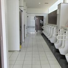 デパートのトイレみたいに綺麗!