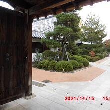 入り口付近です