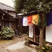 小さな寺